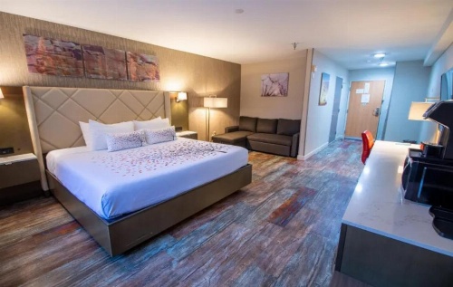 Empieria High Sierra Hotel image 22