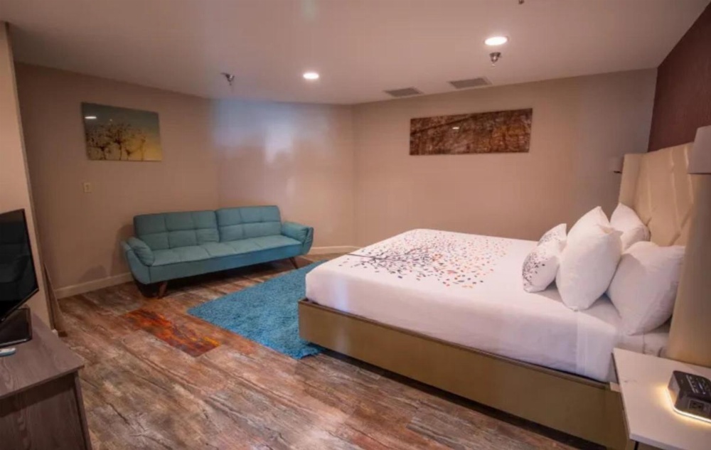 Empieria High Sierra Hotel Image 32