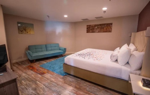 Empieria High Sierra Hotel image 32